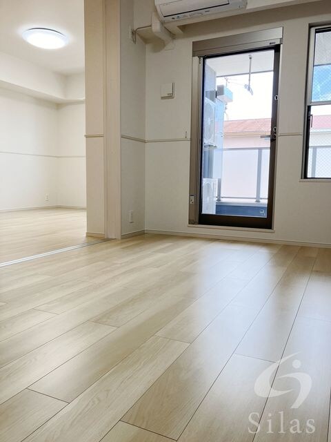 パルテール八尾の物件内観写真