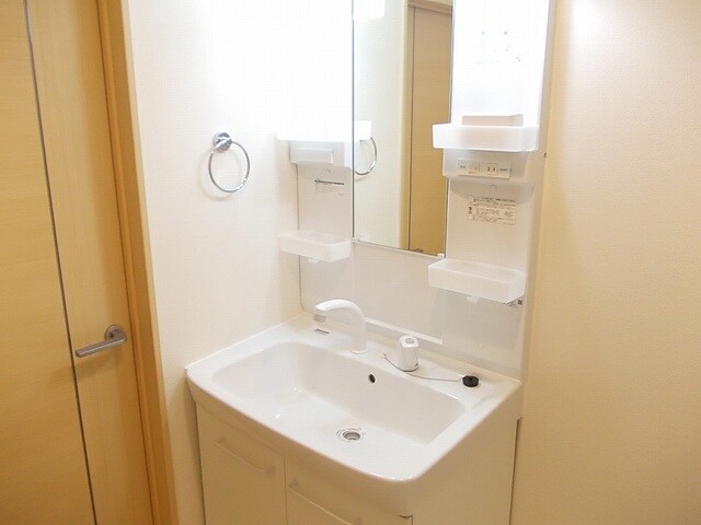 カーサ　エレガンツァの物件内観写真