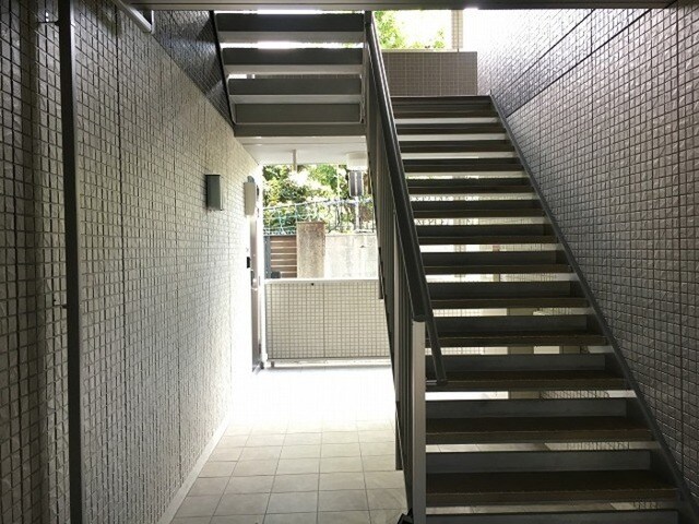 グレイスコートA棟・B棟　A棟の物件外観写真