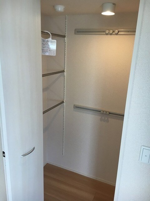 グレイスコートA棟・B棟　A棟の物件内観写真