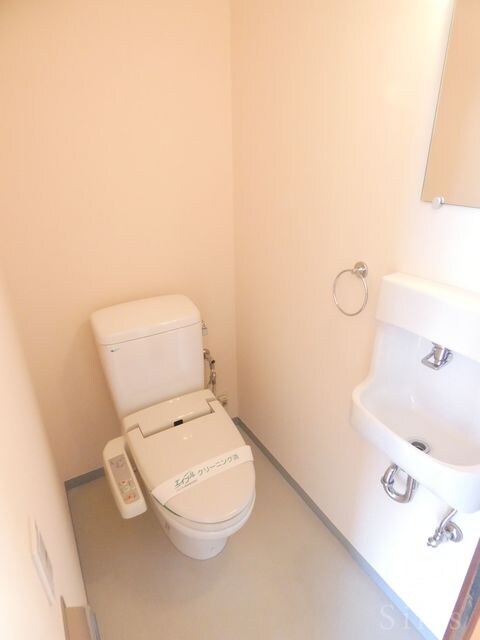 少路駅 徒歩8分 2階の物件内観写真