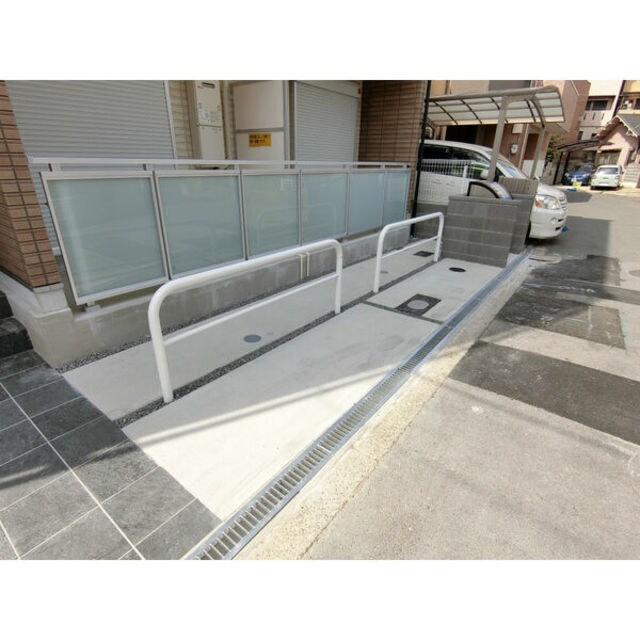 下新庄駅 徒歩2分 1階の物件外観写真