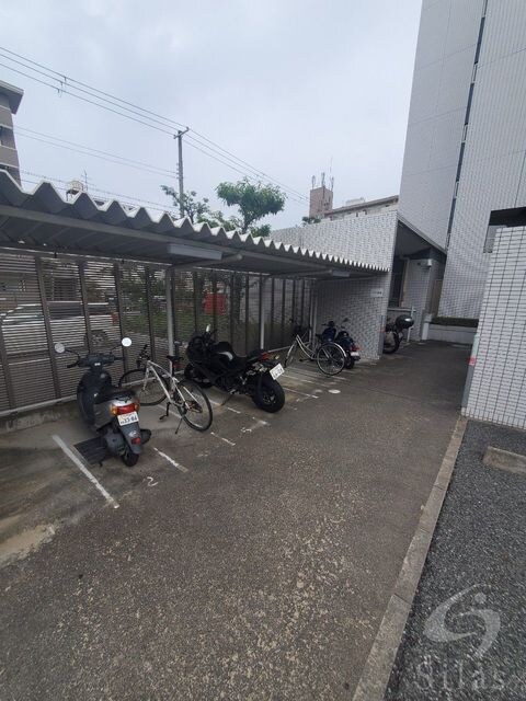 岸辺駅 徒歩3分 1階の物件外観写真