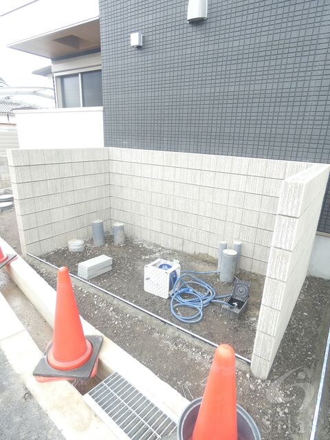 茨木駅 徒歩11分 1階の物件外観写真