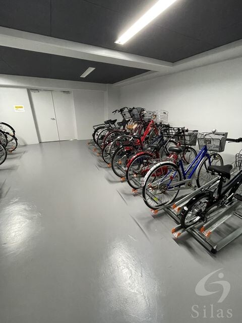 沢良宜駅 徒歩4分 3階の物件外観写真