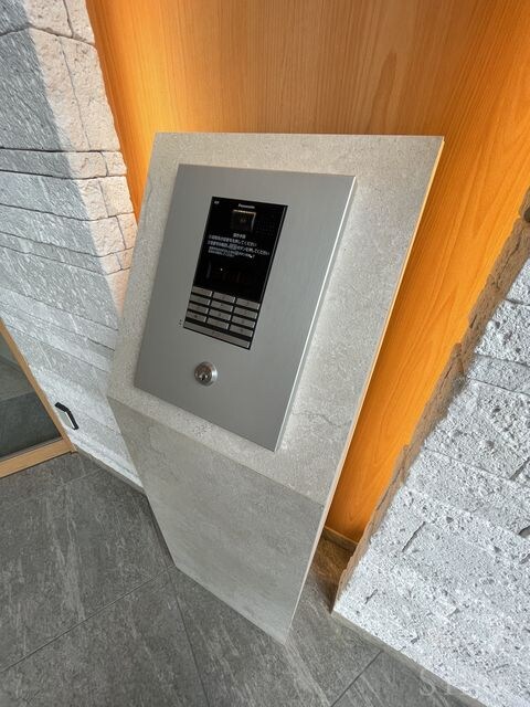 沢良宜駅 徒歩4分 3階の物件外観写真