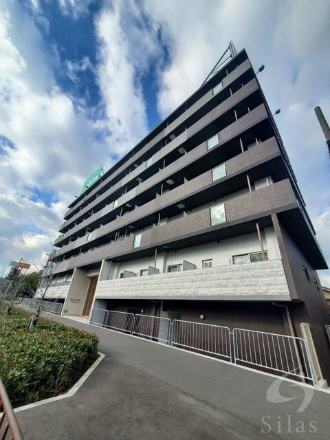 沢良宜駅 徒歩4分 3階の物件外観写真