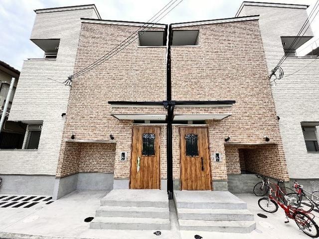 大阪府寝屋川市石津元町の物件外観写真