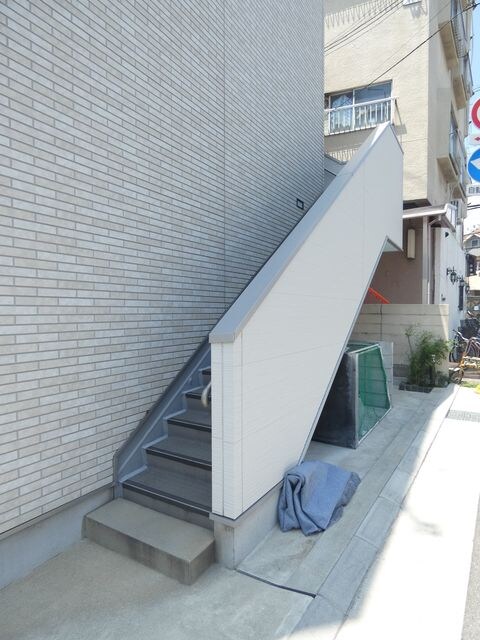 尼崎駅 徒歩13分 1階の物件外観写真