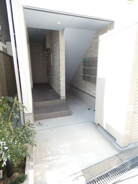 大正駅 徒歩7分 1階の物件外観写真