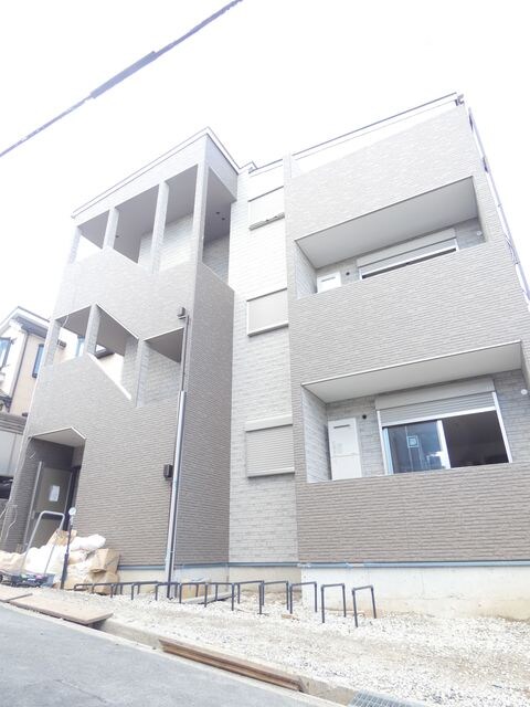 吹田駅 徒歩7分 1階の物件外観写真