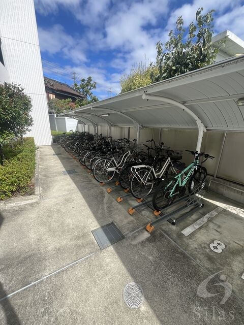 吹田駅 徒歩4分 1階の物件外観写真