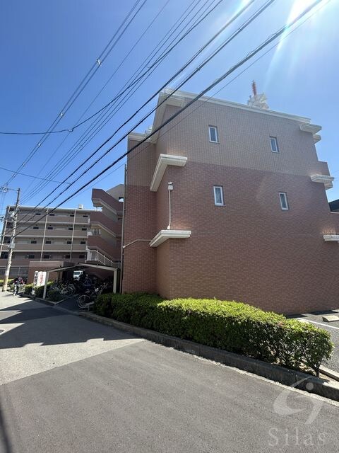 下新庄駅 徒歩8分の物件外観写真