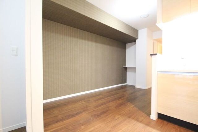 江坂駅 徒歩3分 5階の物件内観写真