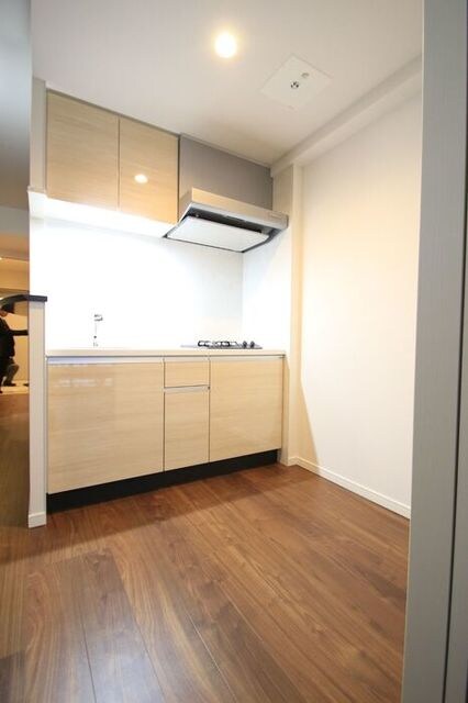 江坂駅 徒歩3分 5階の物件内観写真