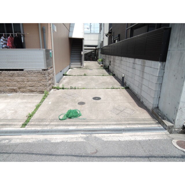 寝屋川市駅 徒歩8分 1階の物件外観写真