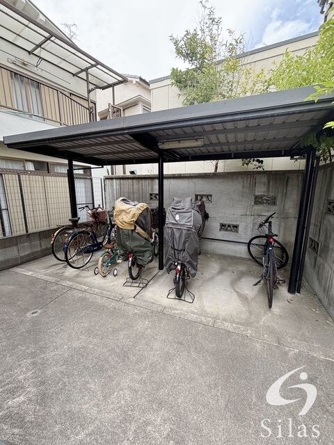 寝屋川市駅 徒歩8分 1階の物件外観写真