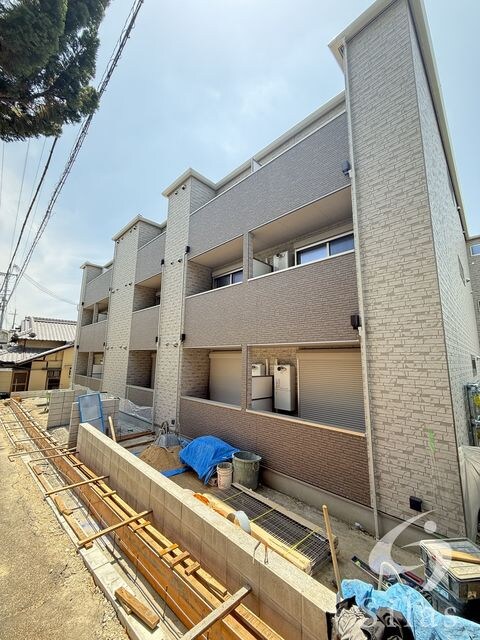 星田駅 徒歩4分 1階の物件外観写真