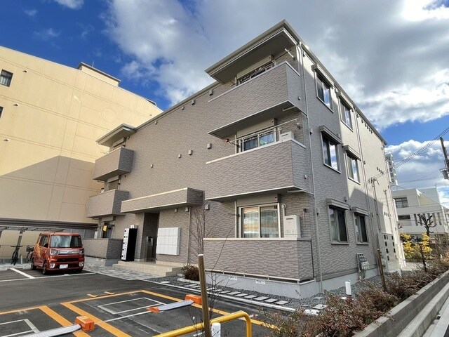 茨木市駅 徒歩3分 3階の物件外観写真