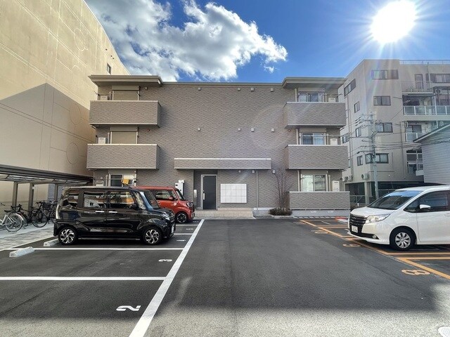 茨木市駅 徒歩3分 3階の物件外観写真