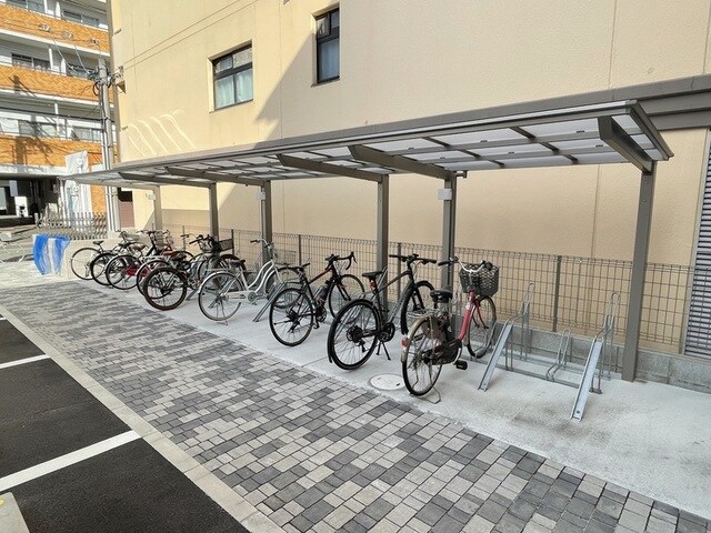 茨木市駅 徒歩3分 3階の物件外観写真