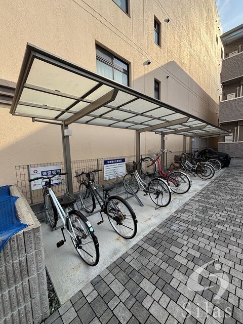 茨木市駅 徒歩3分 1階の物件外観写真