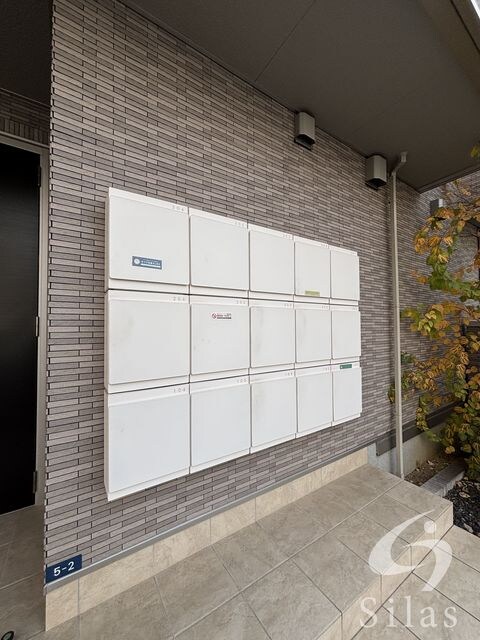 茨木市駅 徒歩3分 1階の物件外観写真