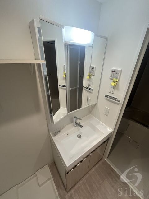 岡町駅 徒歩5分 3階の物件内観写真