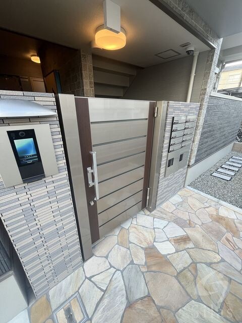 沢良宜駅 徒歩6分 3階の物件外観写真