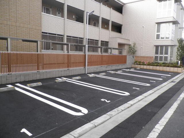 高井田駅 徒歩5分 1階の物件外観写真