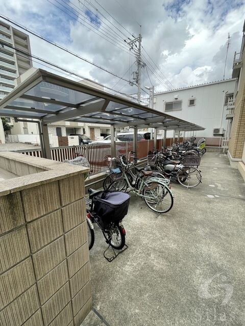 高井田駅 徒歩5分 1階の物件外観写真