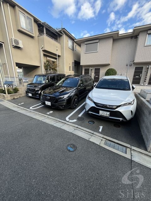 忍ケ丘駅 徒歩5分 1階の物件外観写真