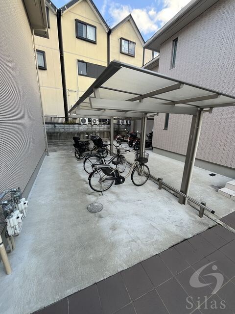 忍ケ丘駅 徒歩5分 1階の物件外観写真