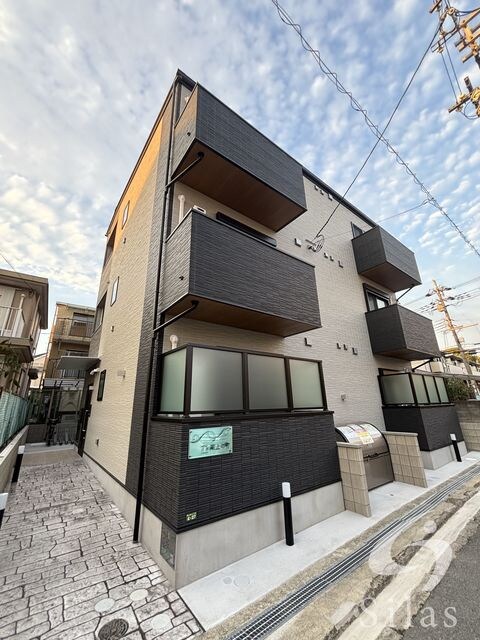 大阪府豊中市岡上の町４丁目の物件外観写真