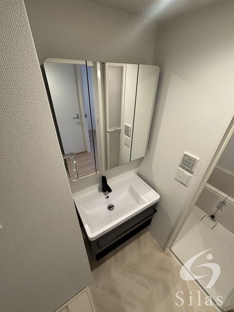 江坂駅 徒歩9分 10階の物件内観写真