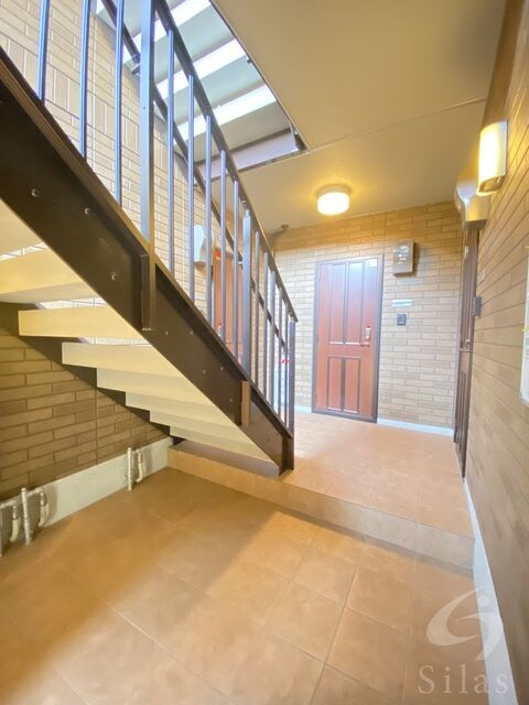 岡町駅 徒歩15分 3階の物件外観写真