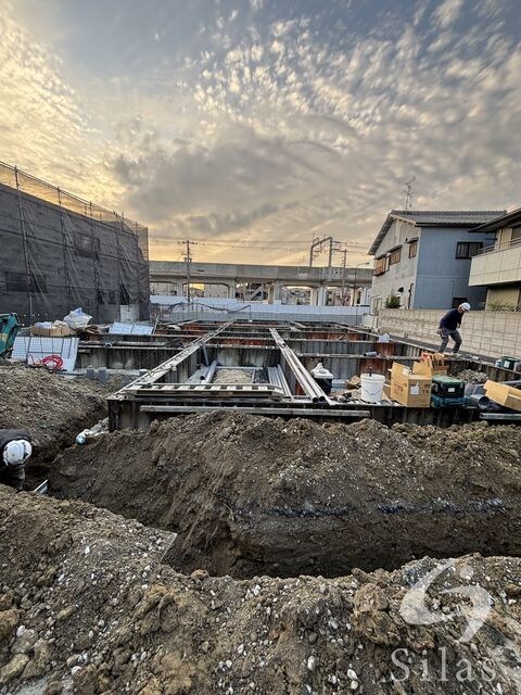 岡町駅 徒歩5分 3階の物件外観写真