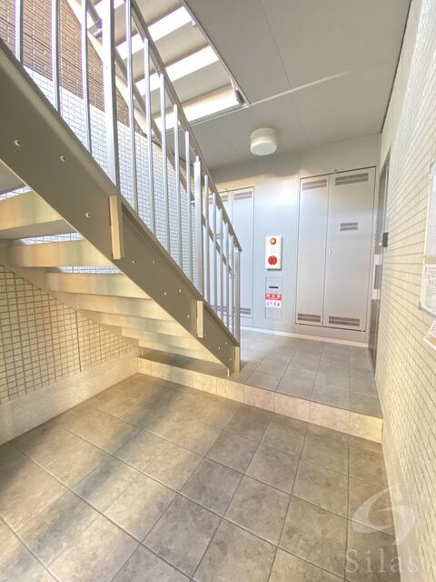 岡町駅 徒歩12分 3階の物件外観写真
