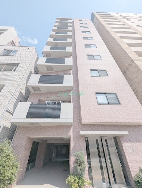 ロイヤル　トーリータワーズの物件外観写真