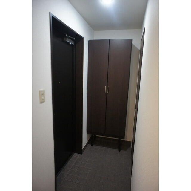 ロイヤル　トーリータワーズの物件内観写真