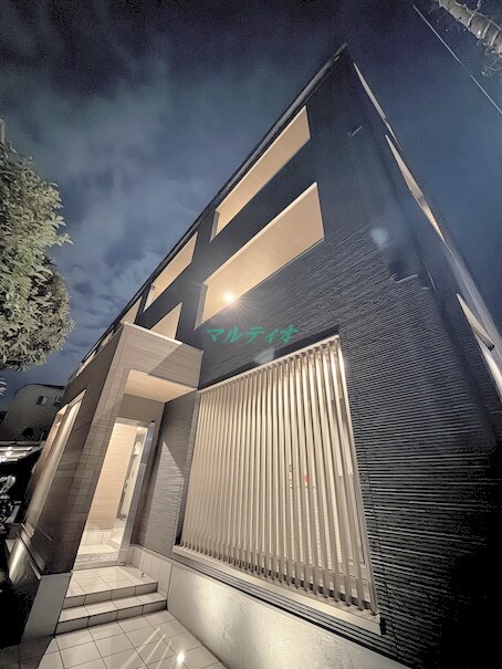 グランデールリーリエの物件外観写真