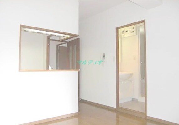 リヴィエルバーグ西大島の物件内観写真