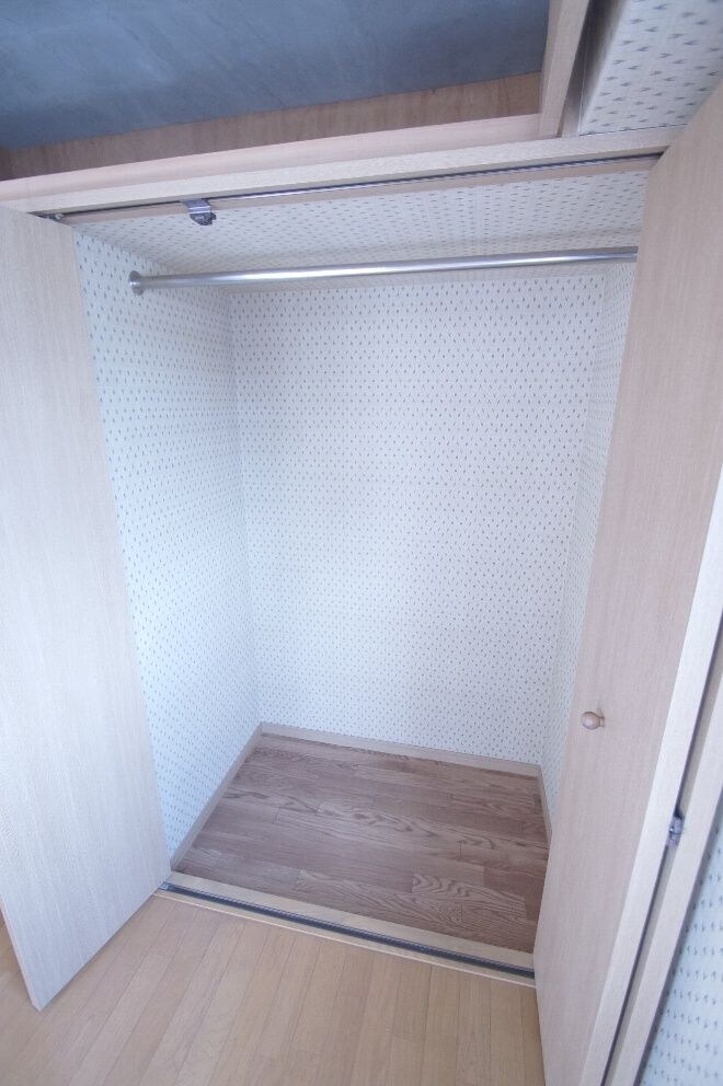 エステートモア・平尾パージュの物件内観写真