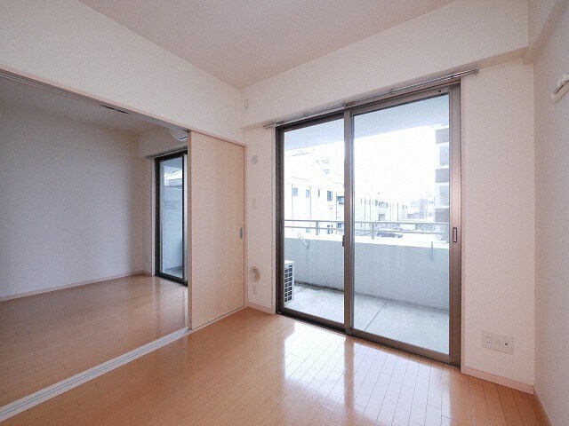 サムティ吉塚Eastの物件内観写真