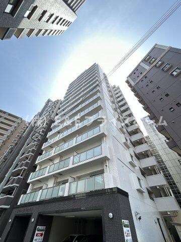 エステートモア・平尾公園通りの物件外観写真