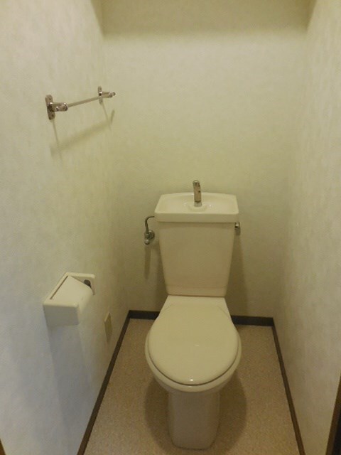 サンパティーク南塚口の物件内観写真