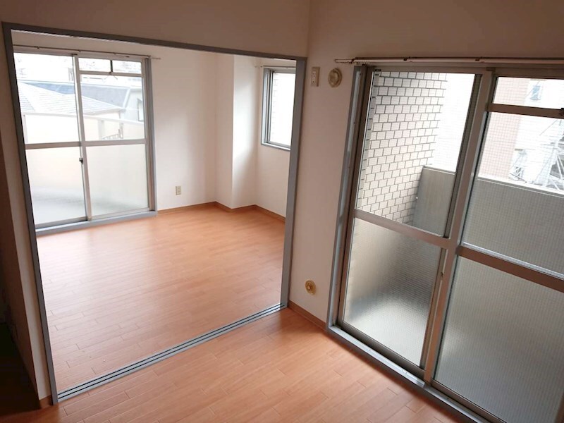 メゾンドゥフレールの物件内観写真