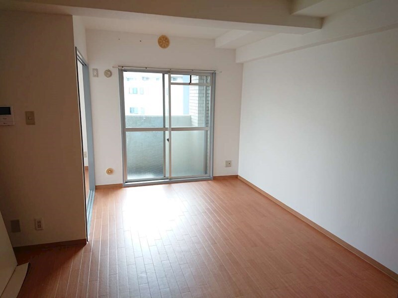 メゾンドゥフレールの物件内観写真