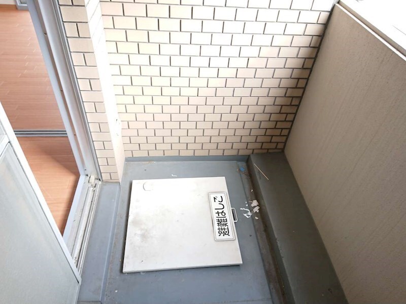 メゾンドゥフレールの物件内観写真