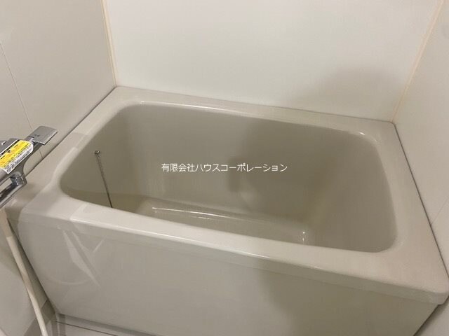 メゾンエスポアールの物件内観写真